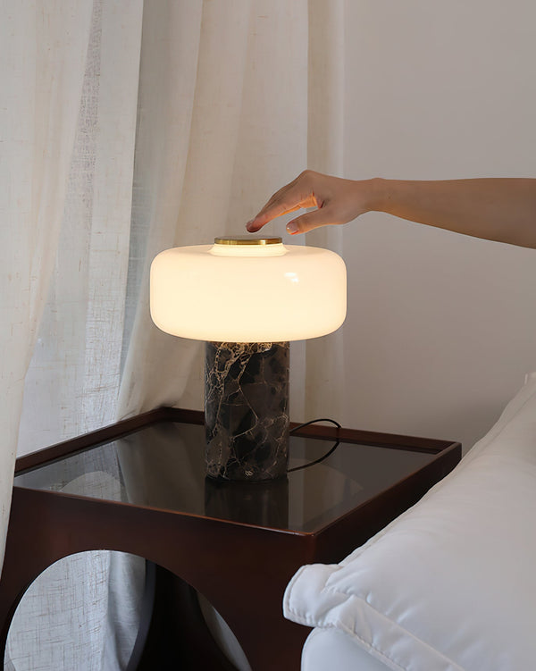 Orelinielle Table Lamp
