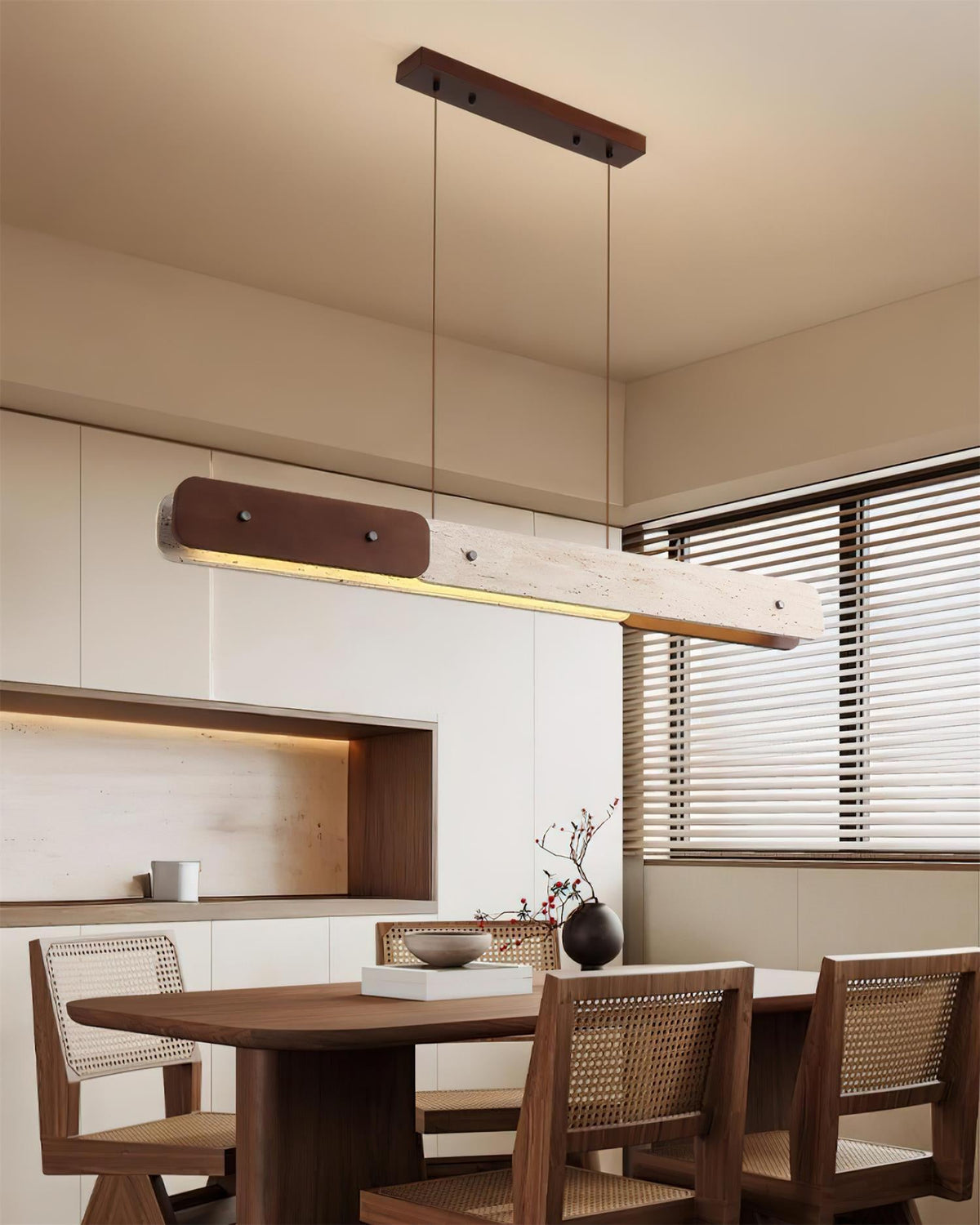 Avenuian Chandelier