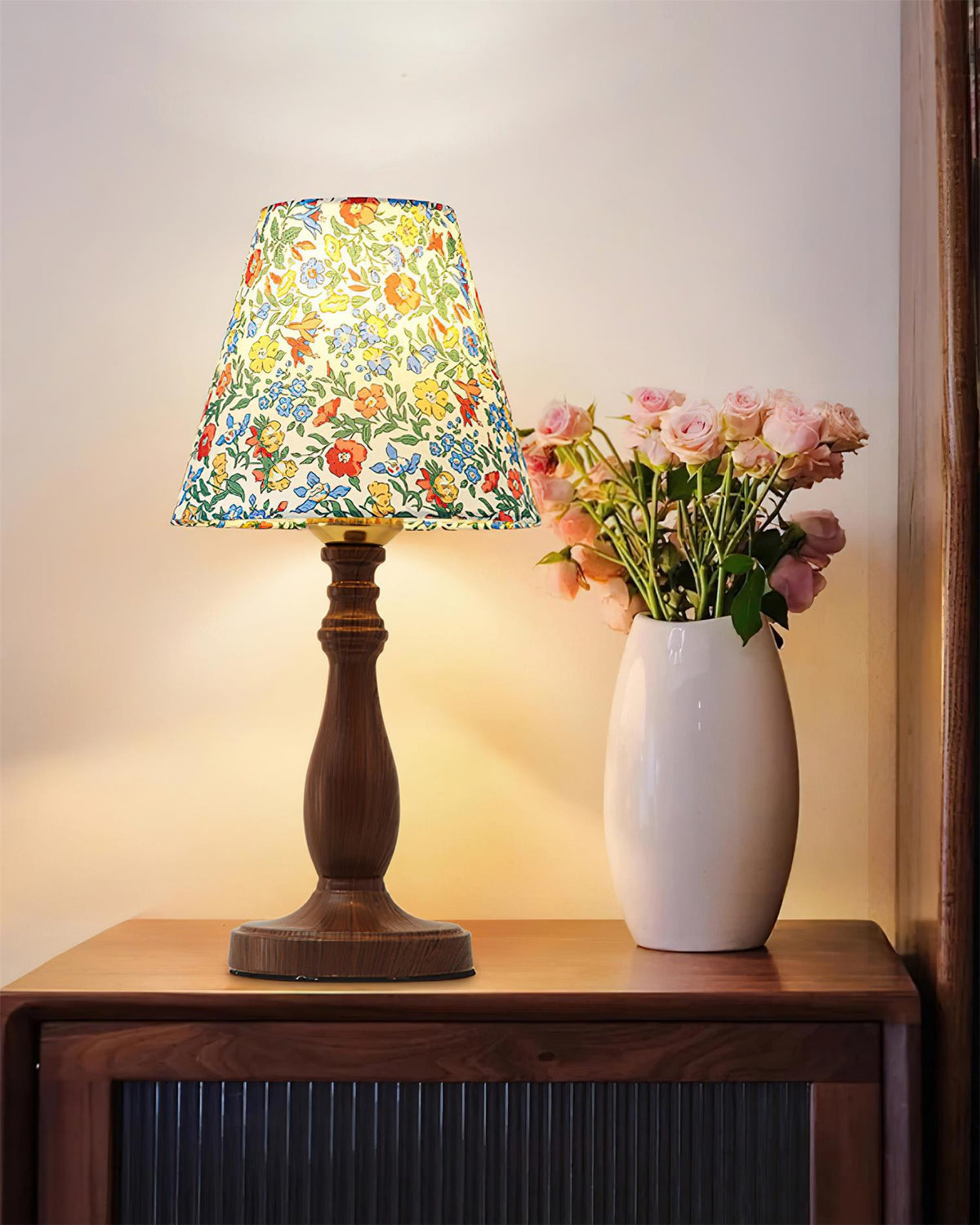 Terierise Table Lamp