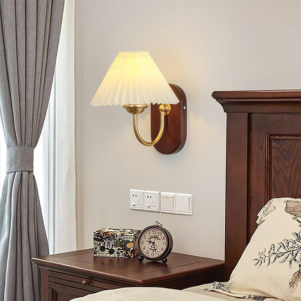 Teriiraine Vintage Pleated Shade Wall Lamp