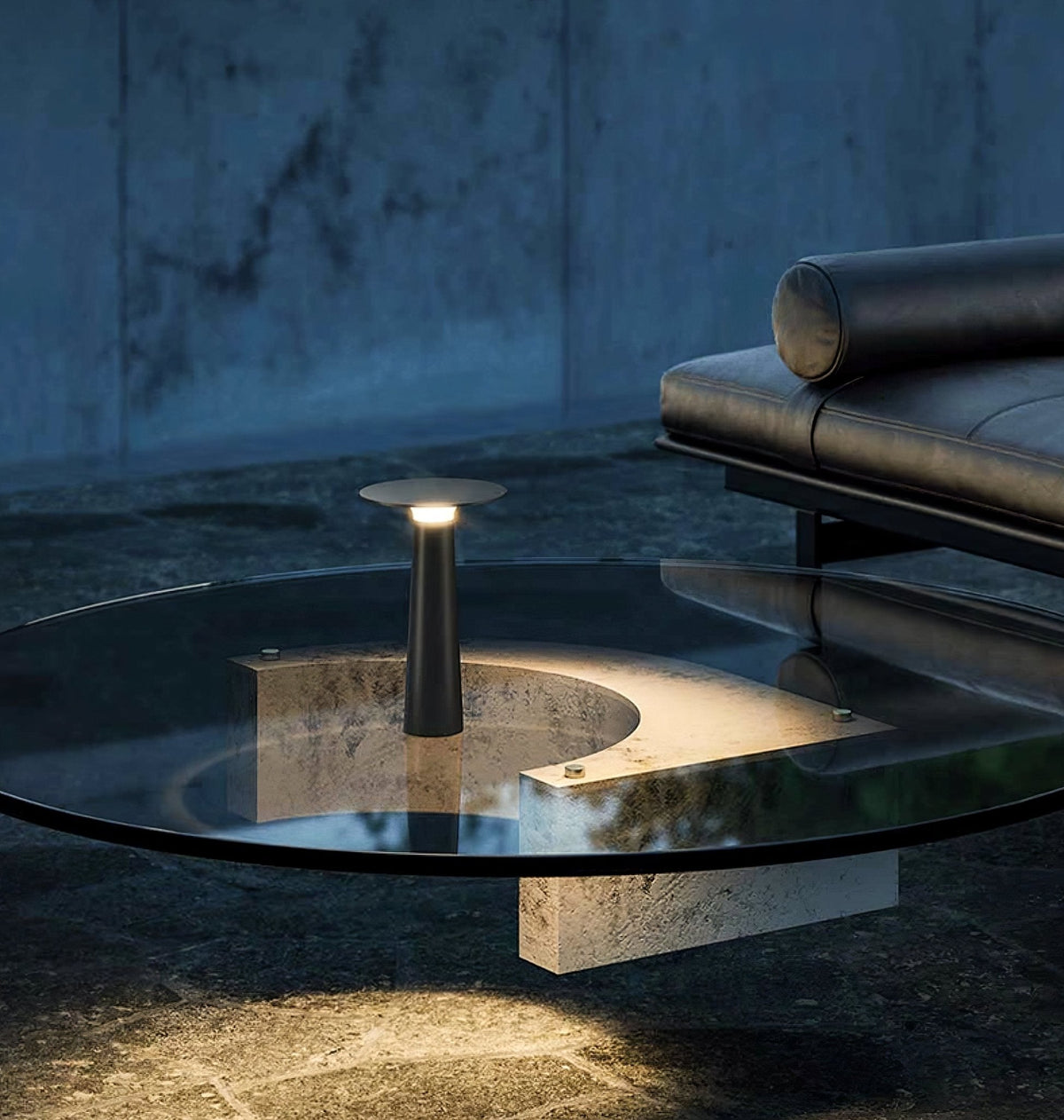 Luma Disk Outdoor Table Light