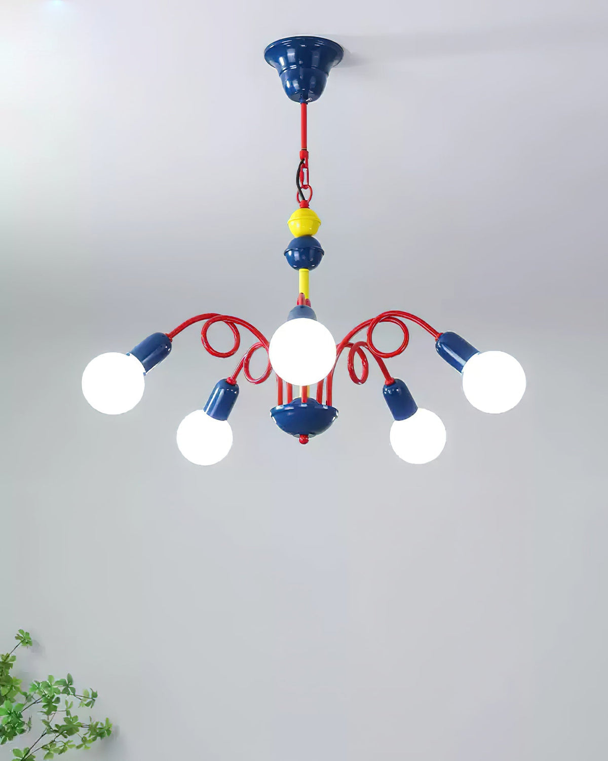 Velennir Chandelier