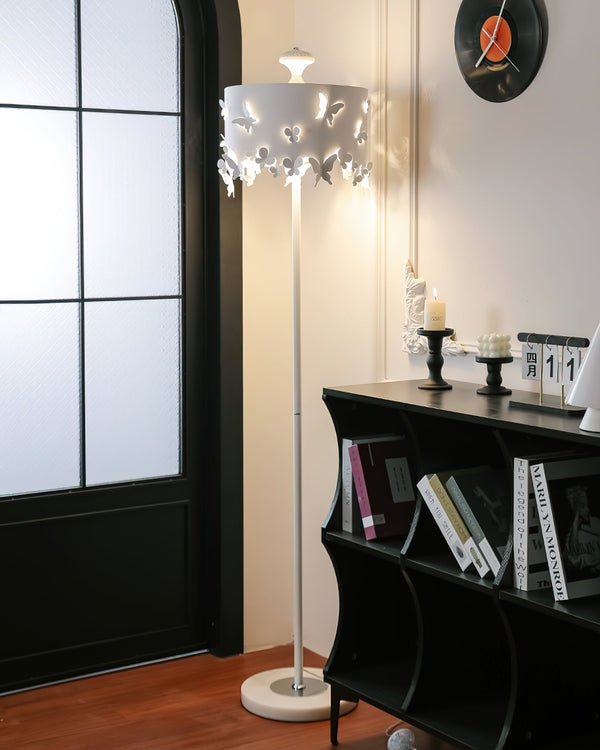 Soreelia Floor Lamp