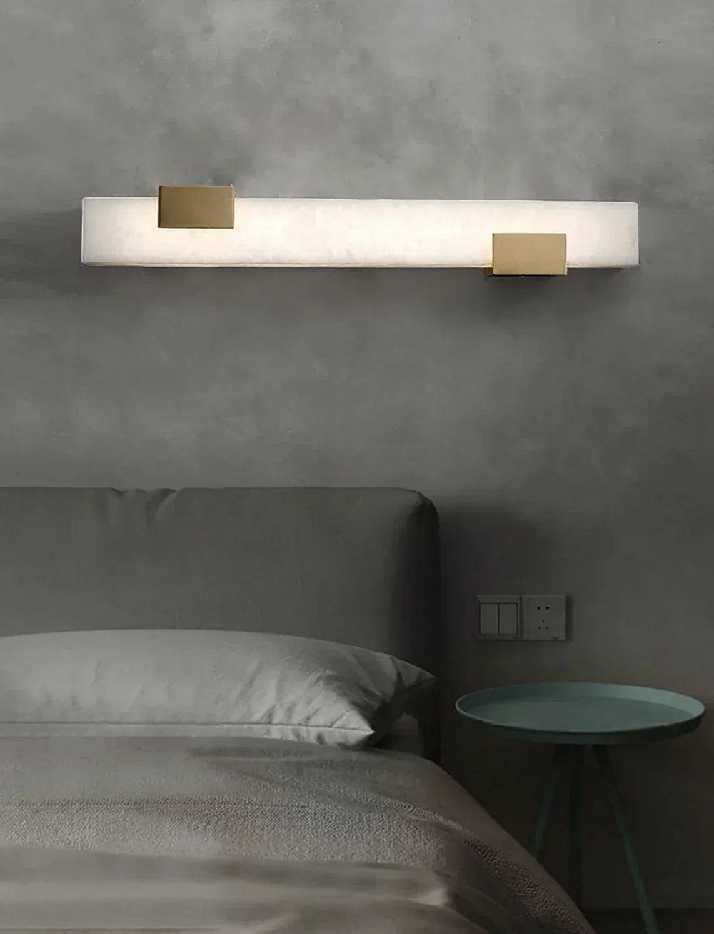 Wall Sconce Lamp Modern Sleek Aluminum Long Oval LED, Black / Gold
