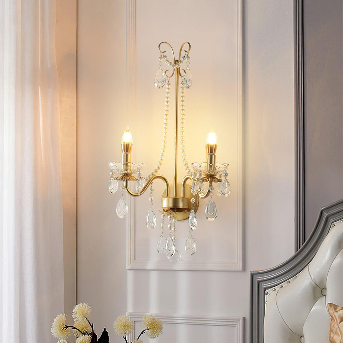 Teriaette Wall Lamp