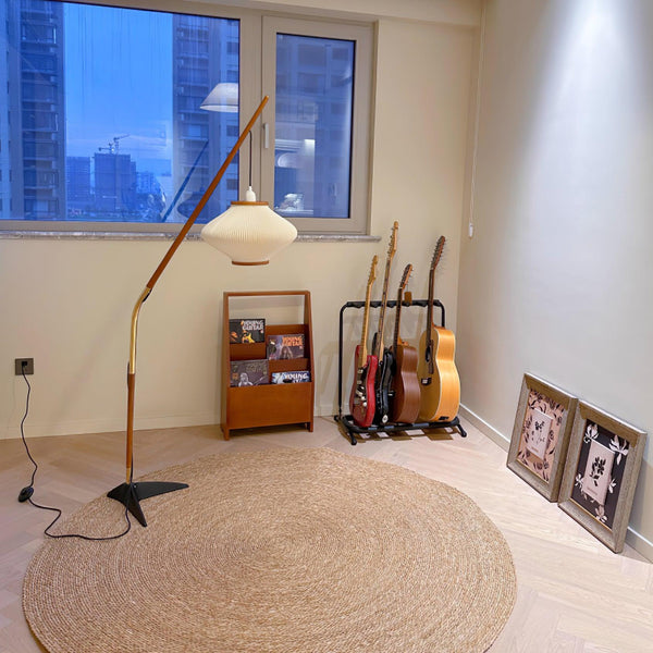Elairira Floor Lamp