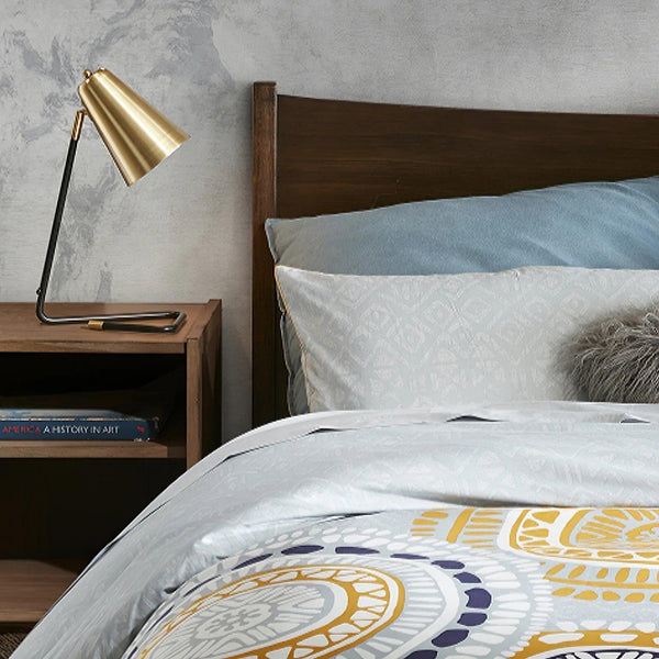 Miles Medium Table Lamp