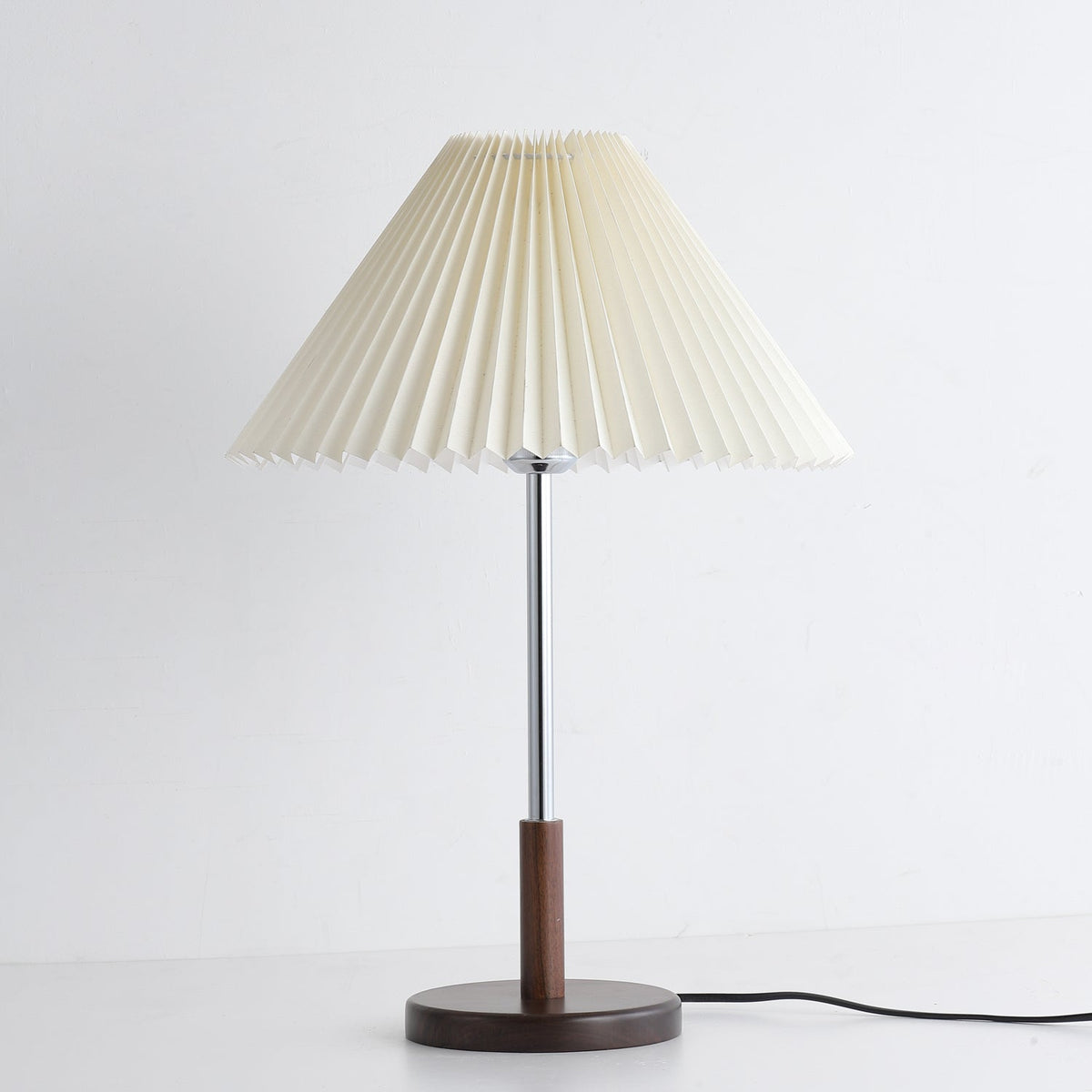 Noora Pleated Table Lamp