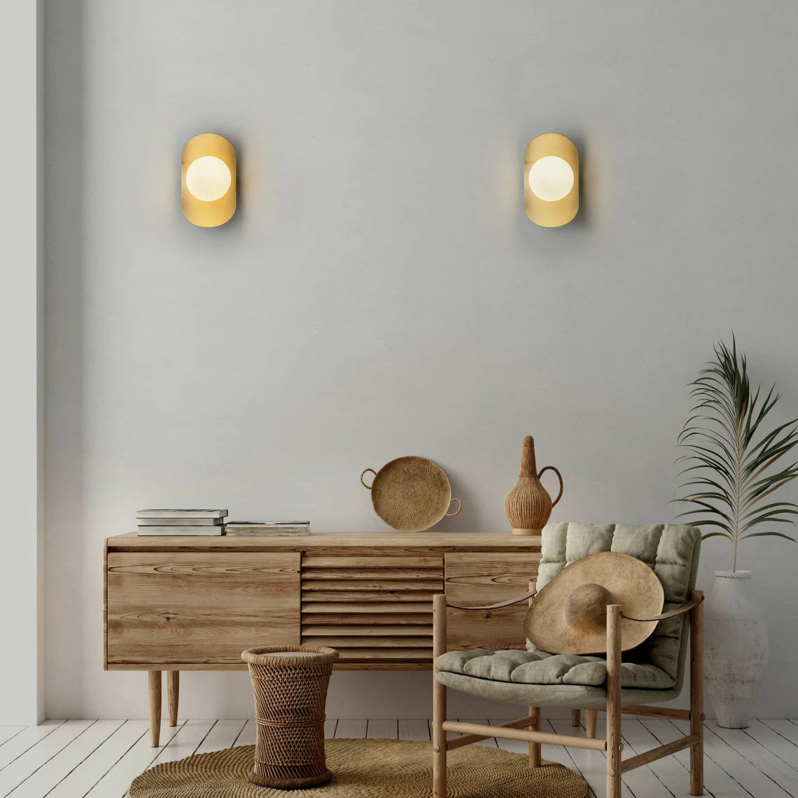 Cirerelia Wall Lamp