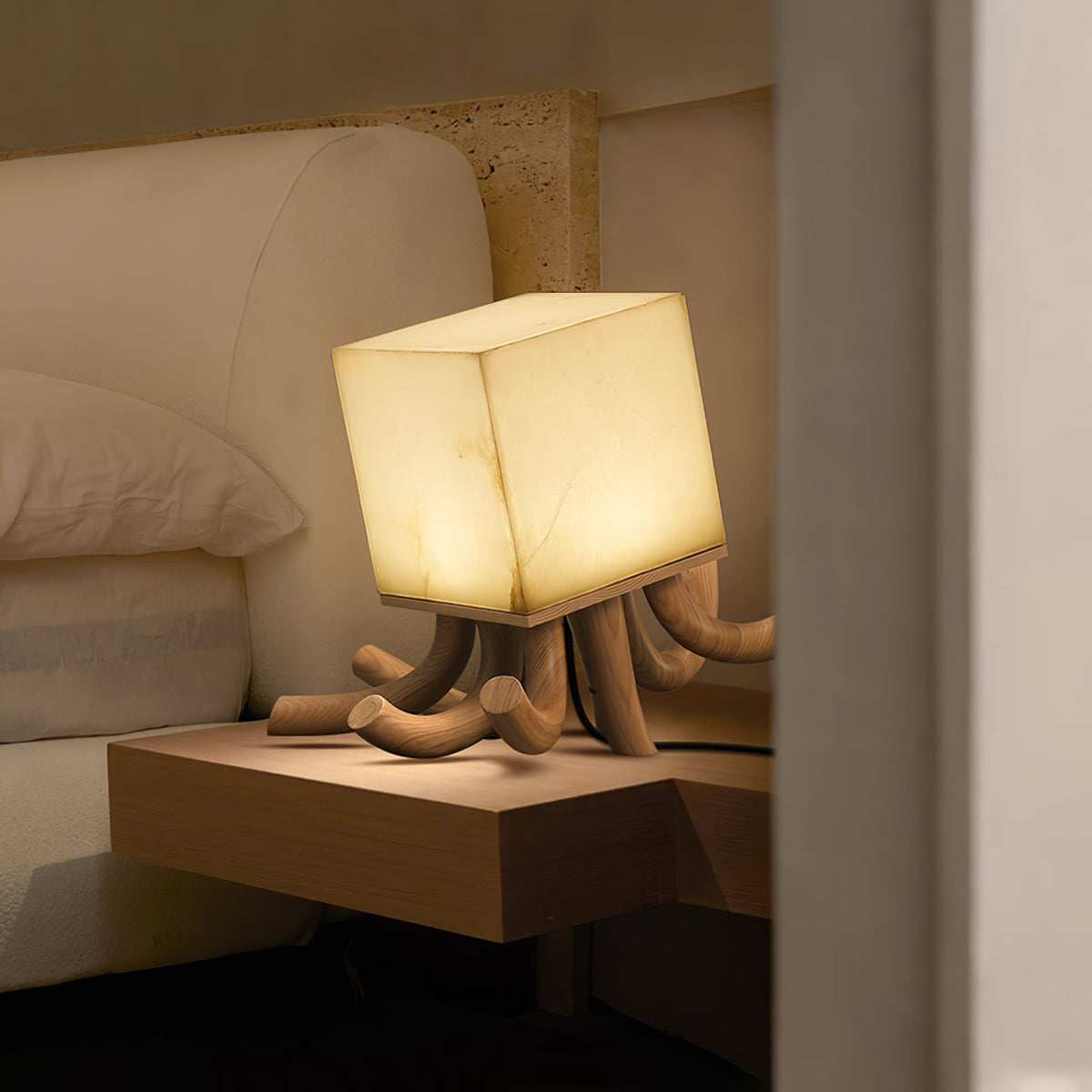 Alabaster Octavia Sculpture Table Lamp