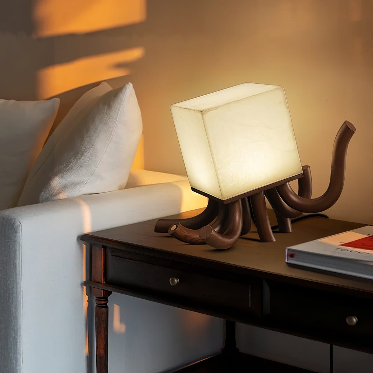 Alabaster Octavia Sculpture Table Lamp