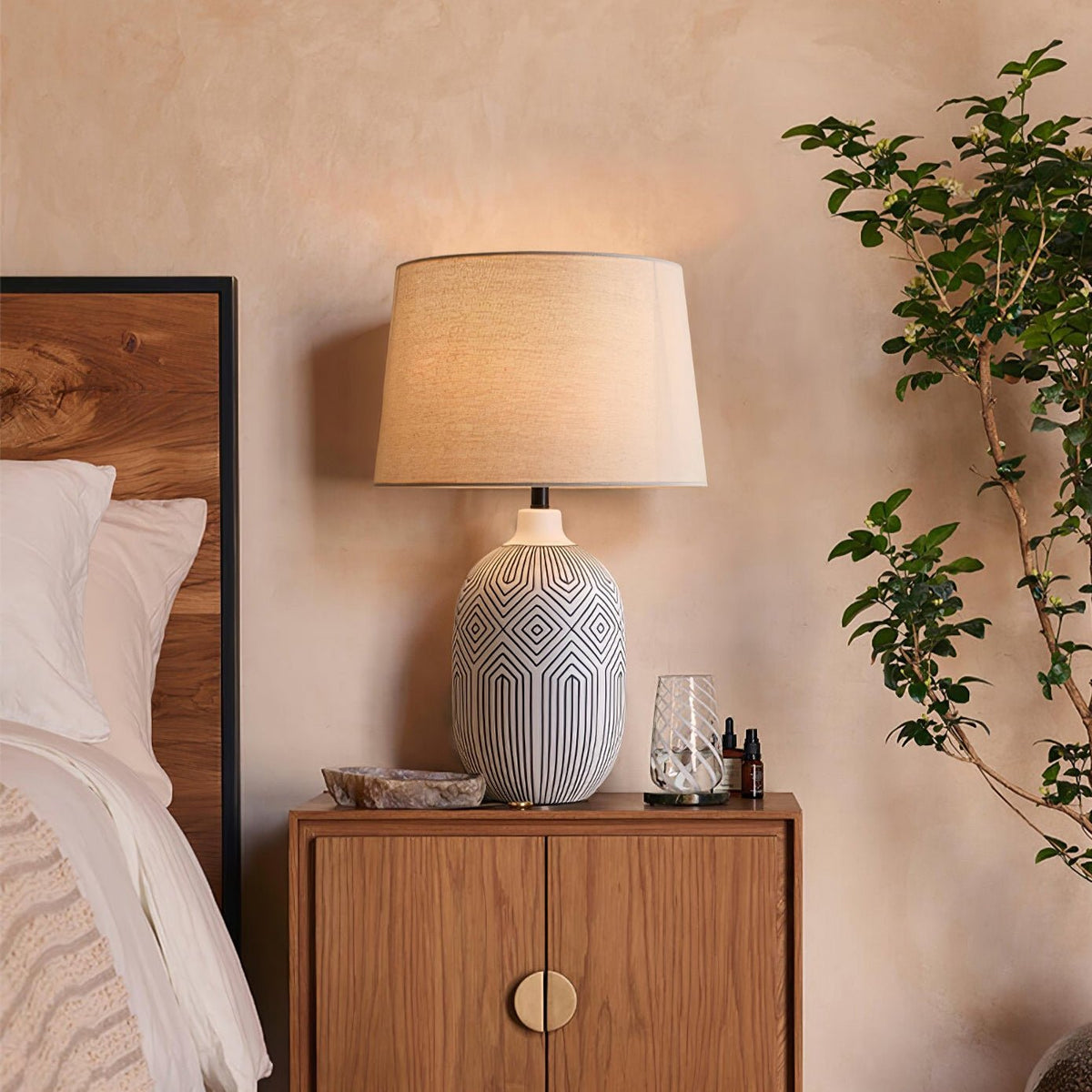 Oryza Geometric Table Lamp