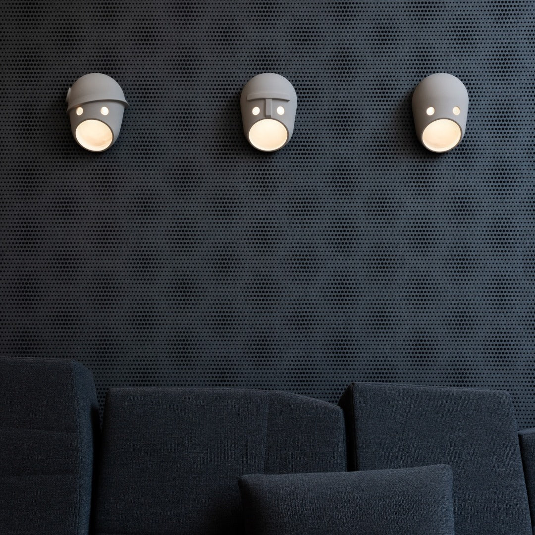 Elvynira Party Resin Wall Lamp