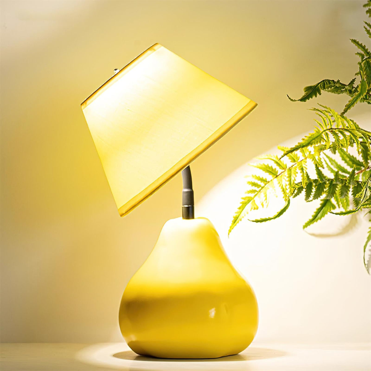Elaenora Table Lamp
