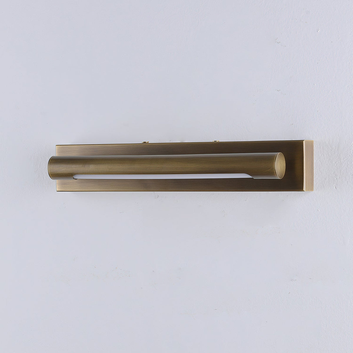 Reed Linear Brass Wall Sconce
