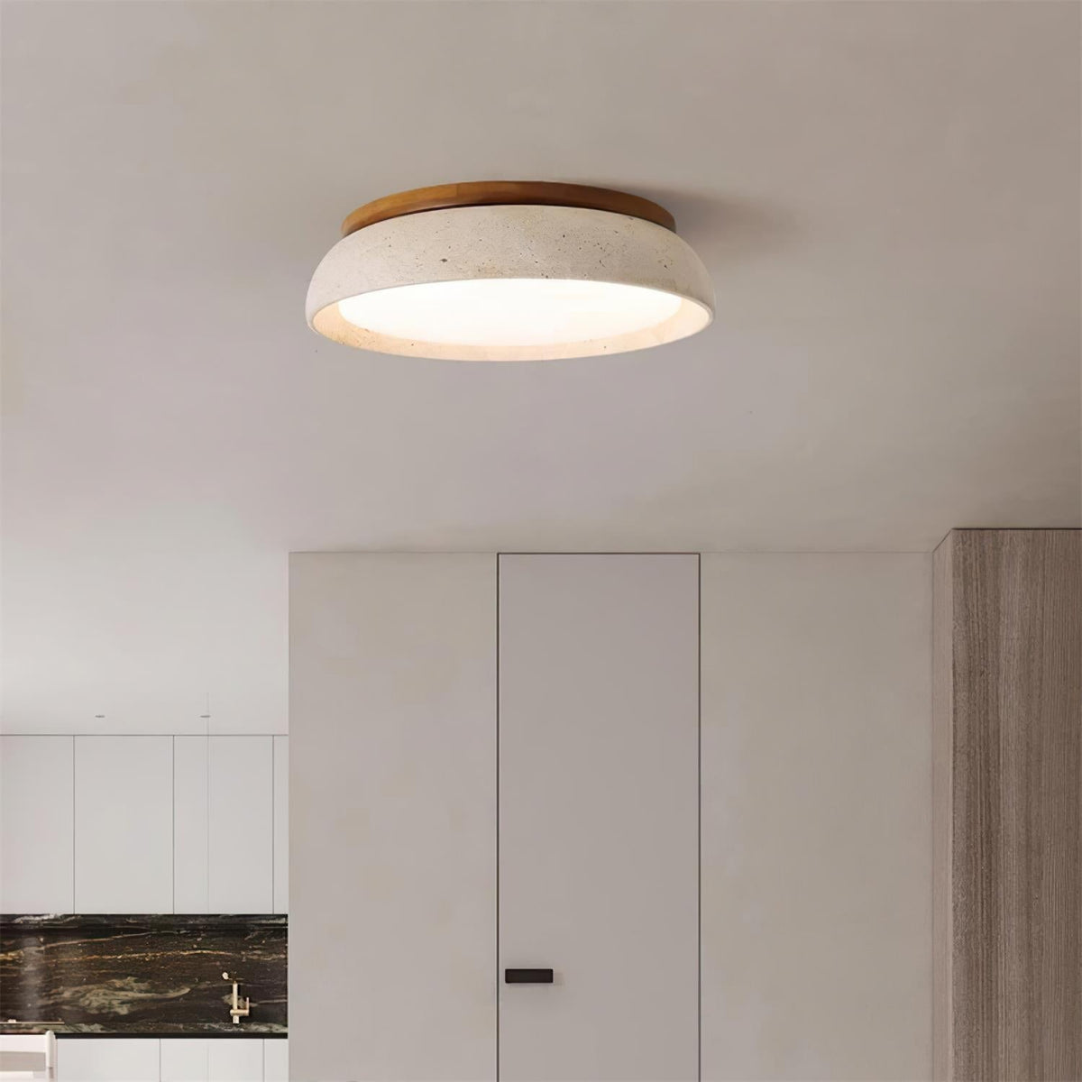 Kloris Ceiling Light Piedra Travertine