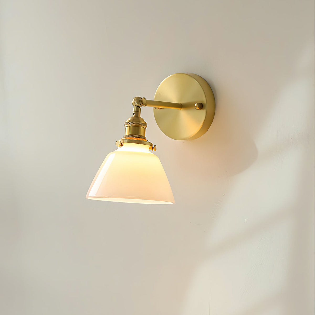 Viraorine Wall Sconce