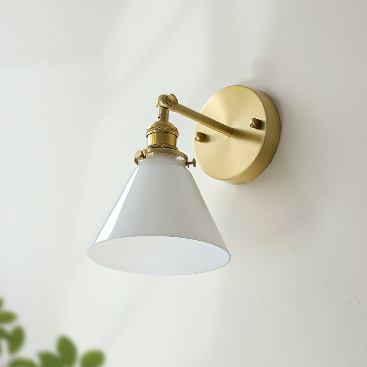 Viraorine Wall Sconce