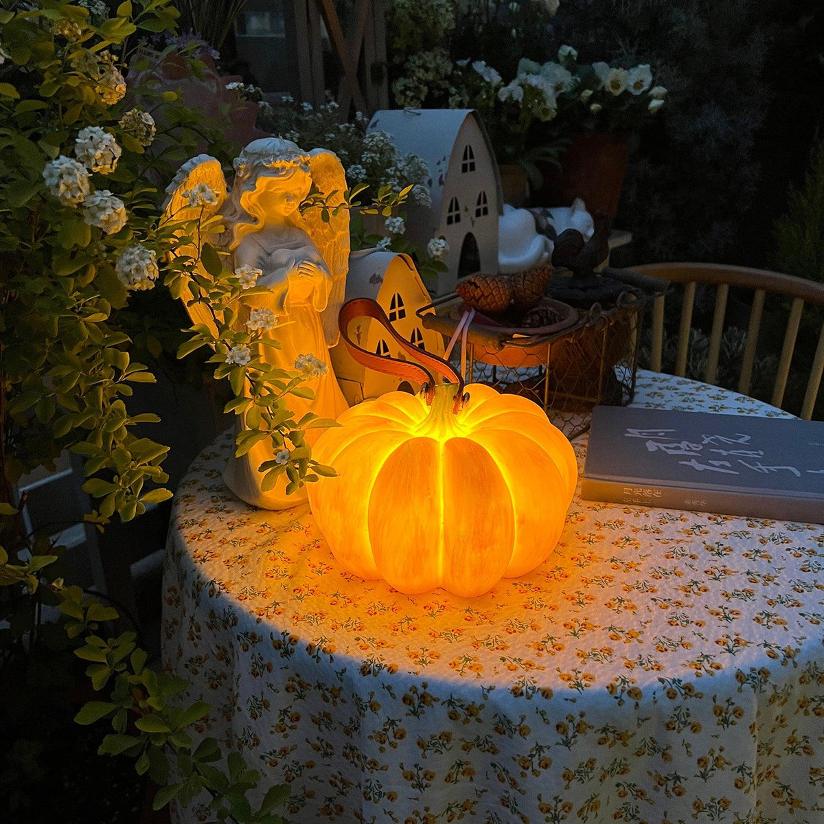 Miriaya Table Lamp