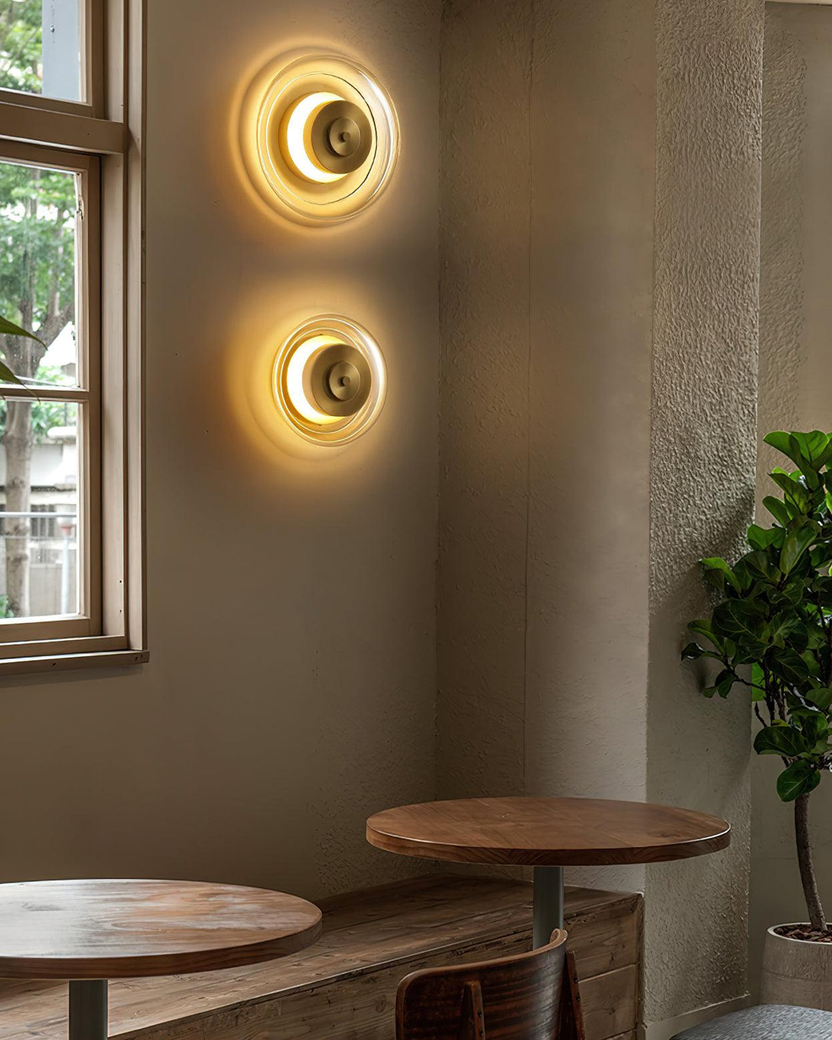 Elysso Wall Lamp