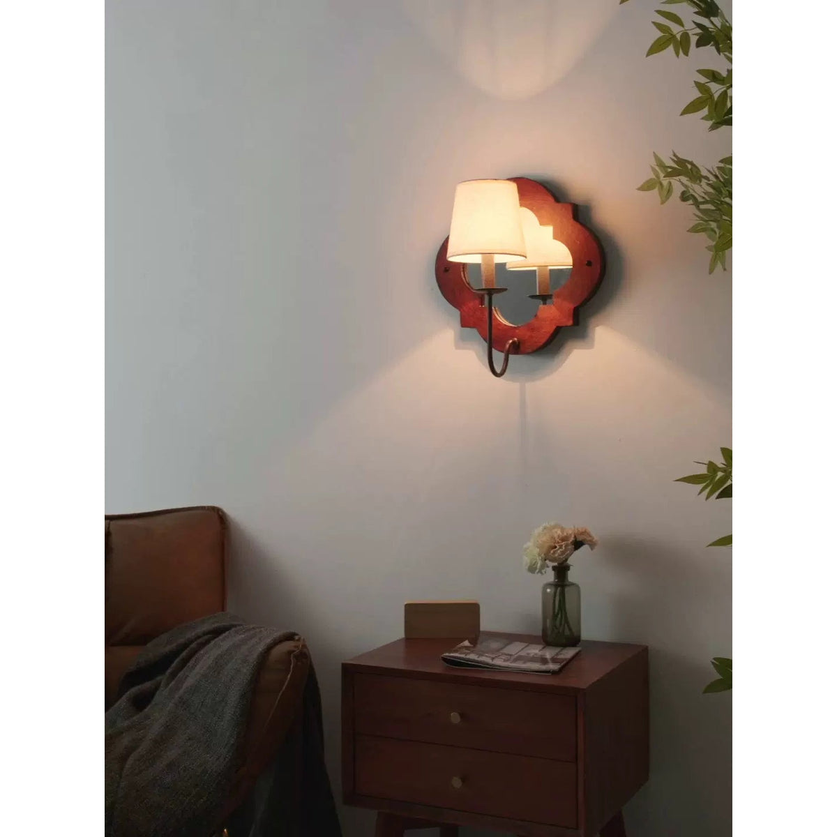 Sytheir Elegance Fabric Wall Lamp