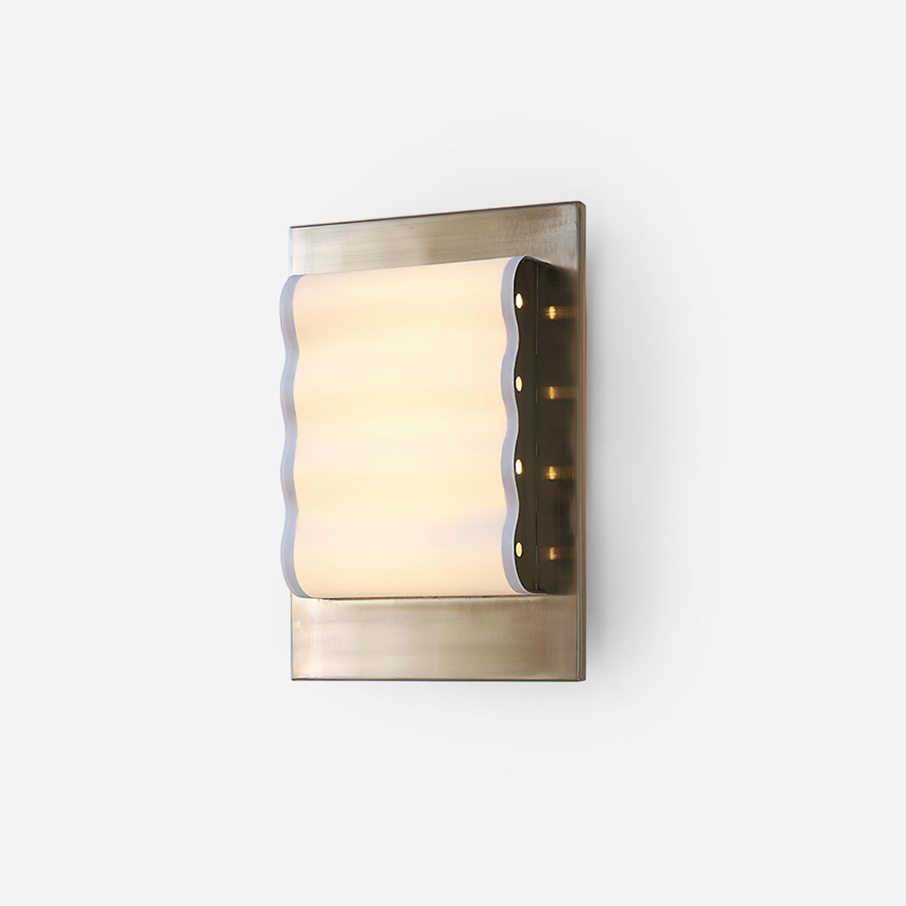Selisella Wall Lamp