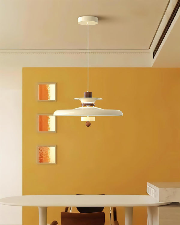Calaleria Pendant Light