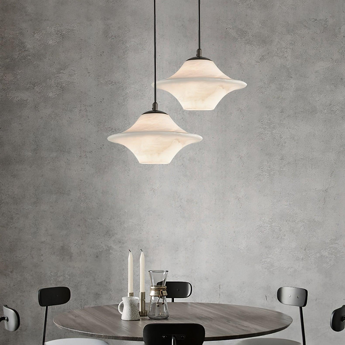 Luxury Alabaster Saucer Pendant Light