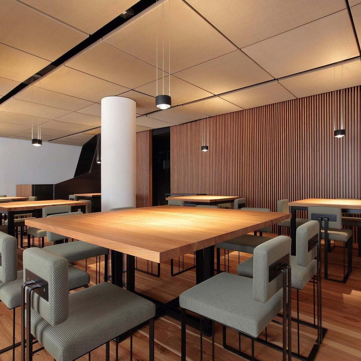 Sento Pendant Light