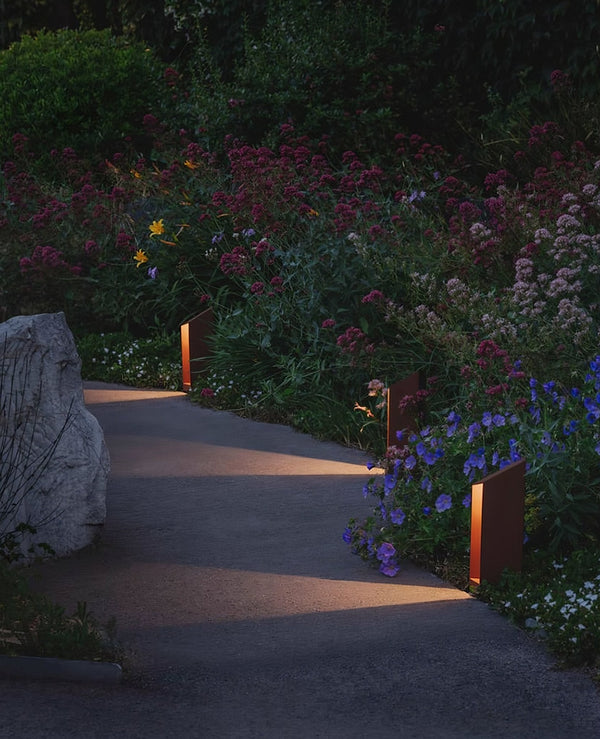 Shadow Peak Outdoor Bollard Light