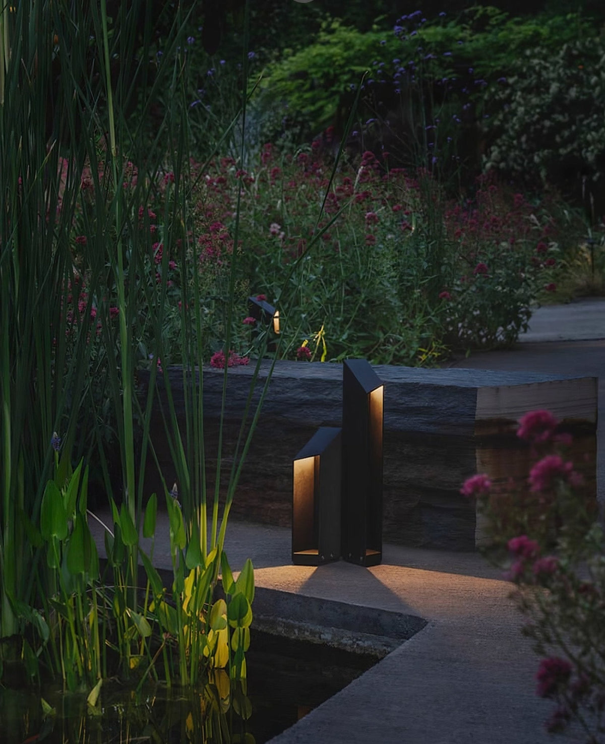 Shadow Peak Outdoor Bollard Light