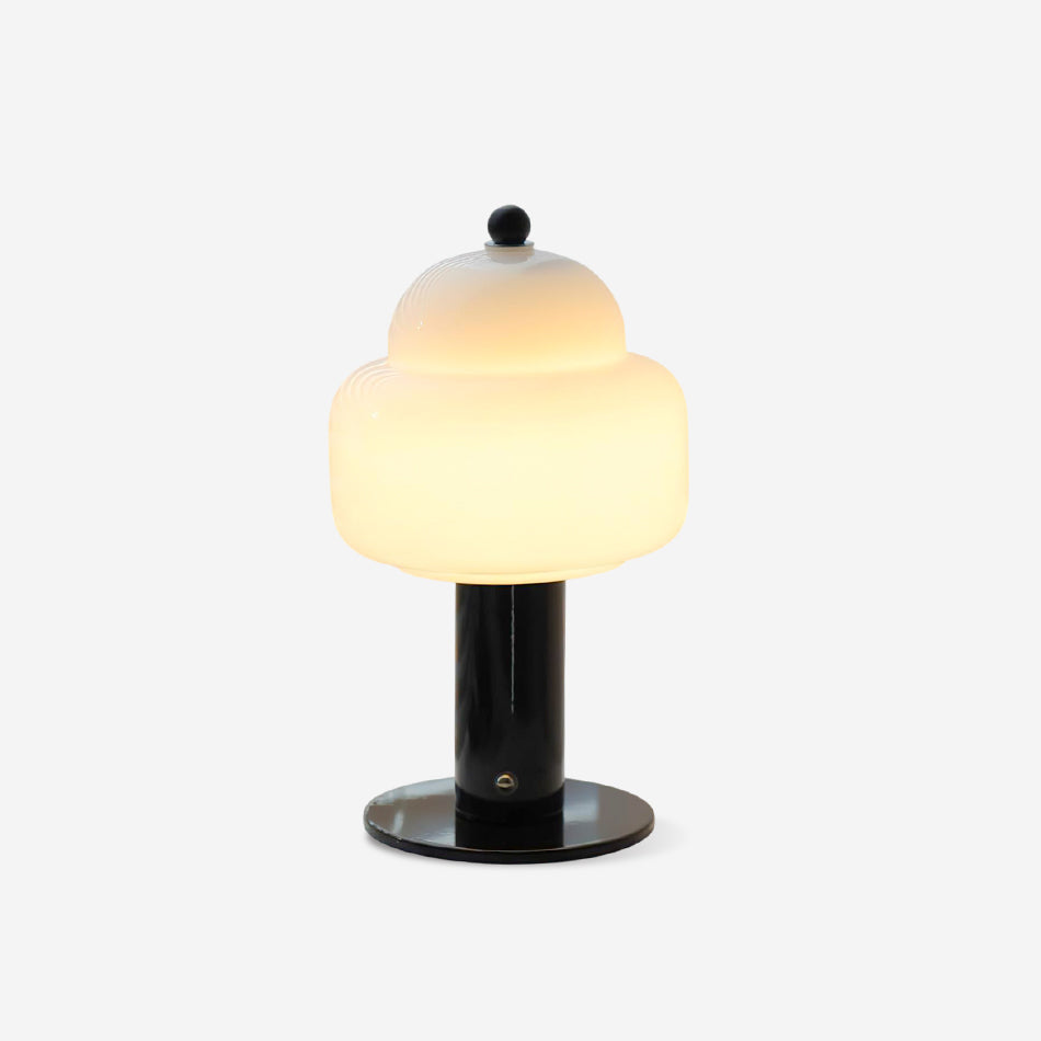 Seluiella Table Lamp