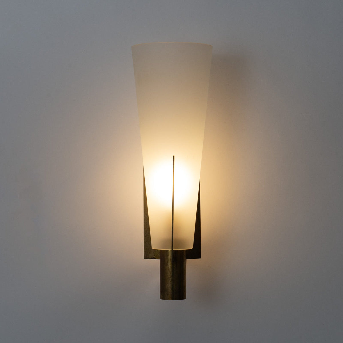 Vatalel Modern Nordic Minimalist Glass Wall Lamp