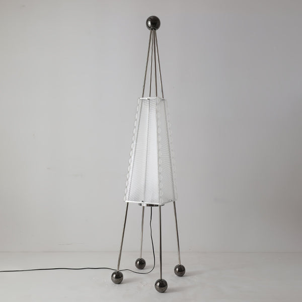 Obelisk Mesh Floor Lamp