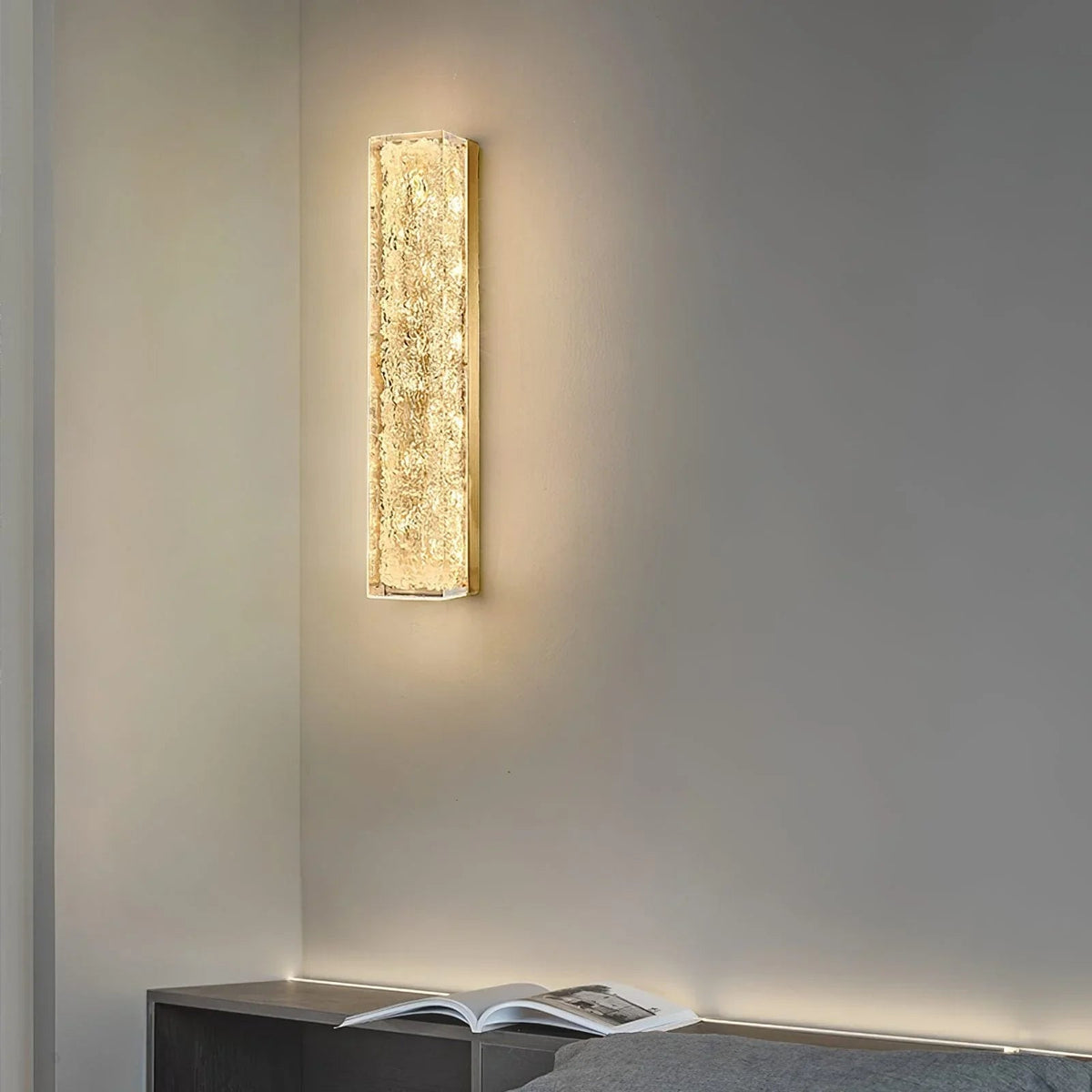 Travertine Stein Lange Long Strip Wall Sconce