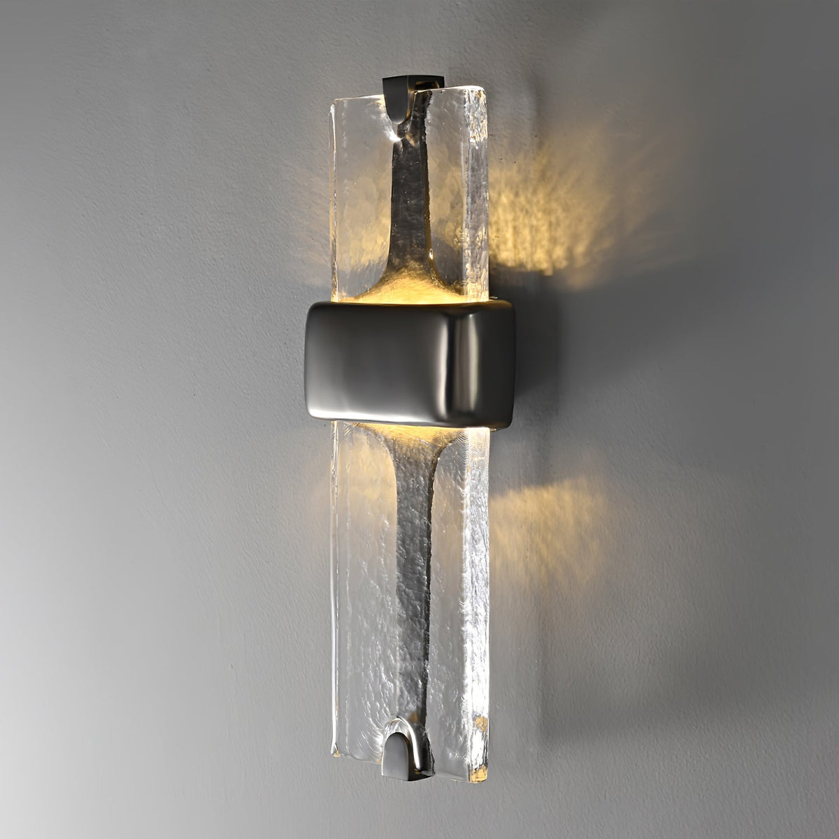 Blade Alabaster Wall Lamp