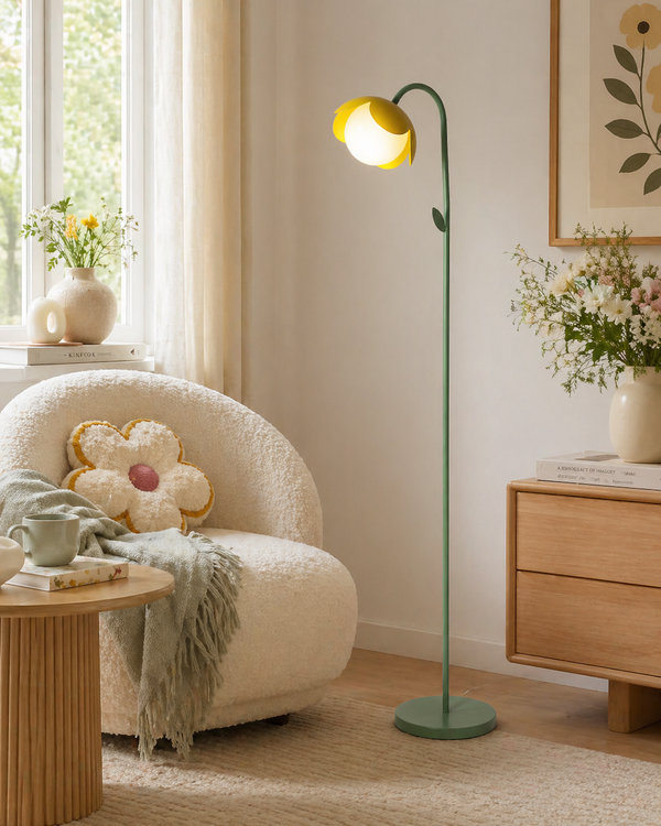 Avenalette Floor Light