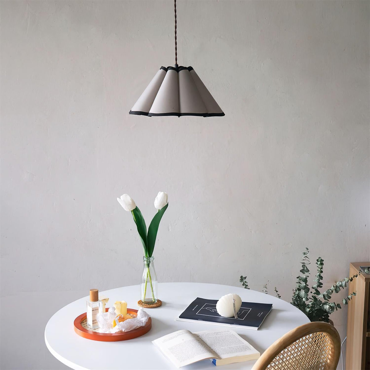 Velenaine Pendant Lamp