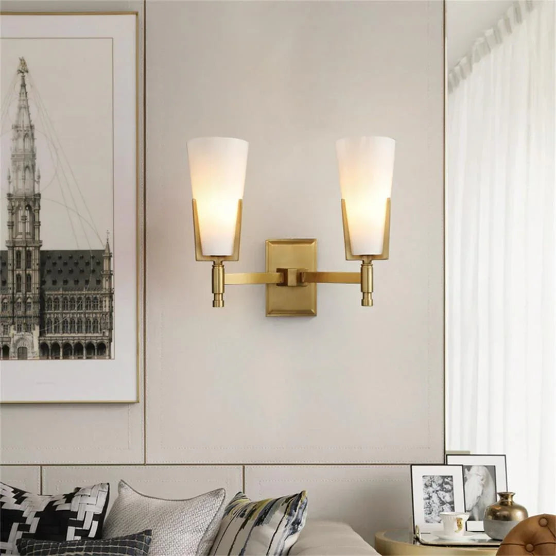 Upton Wall Lamp