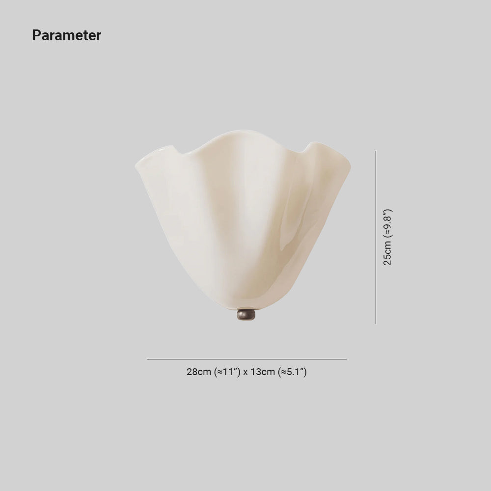 Renenielle Wall Lamp Soft Curves