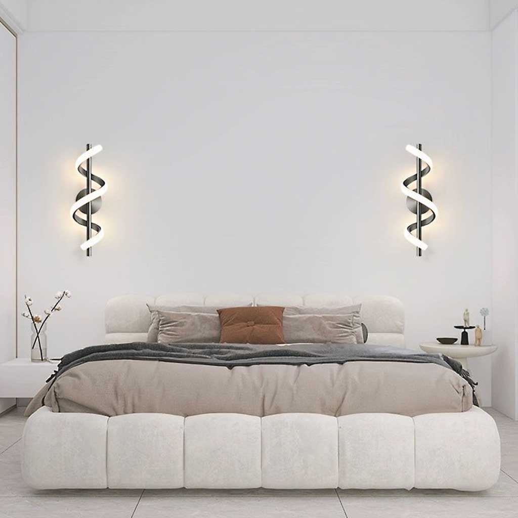 Wall Lamp Lighting Unique Wavy Linear, Aluminum