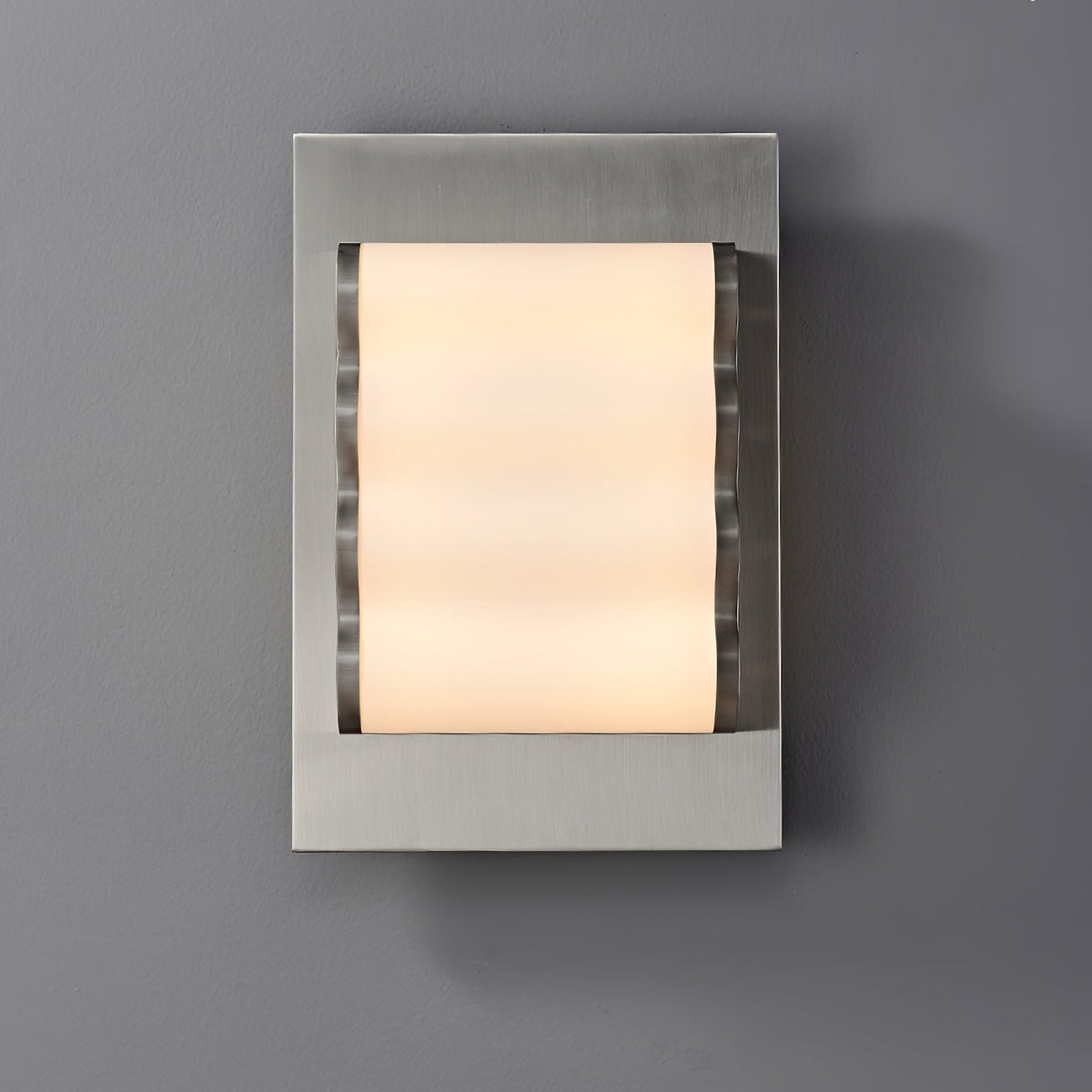 Wavelet Wall Lamp