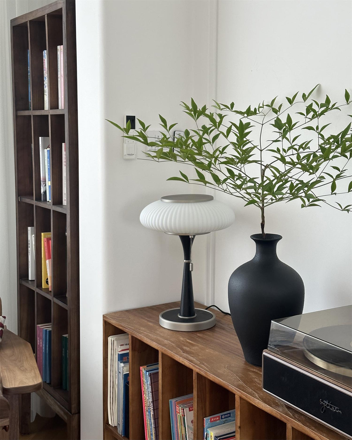 Rivaeria Table Lamp