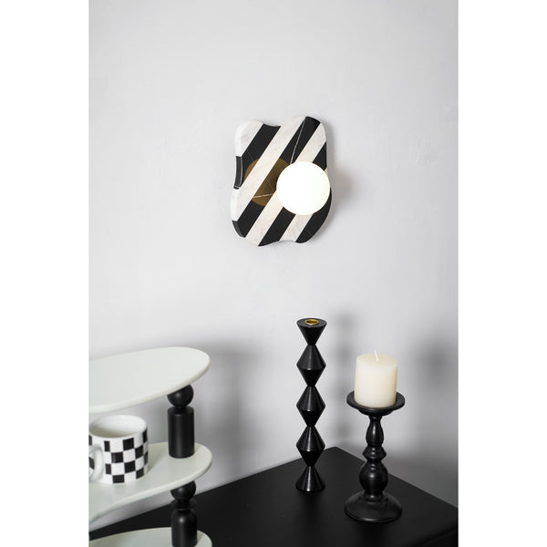 Curinis Zebra Marble Glass Wall Lamp