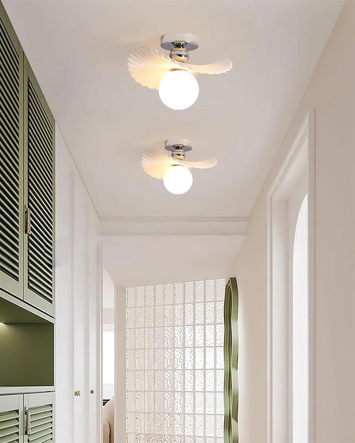Ilyon Ceiling Light