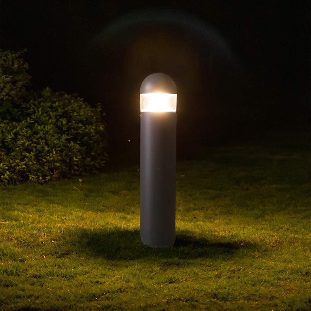 Norerian Poles Minimalist Nordic Outdoor Light