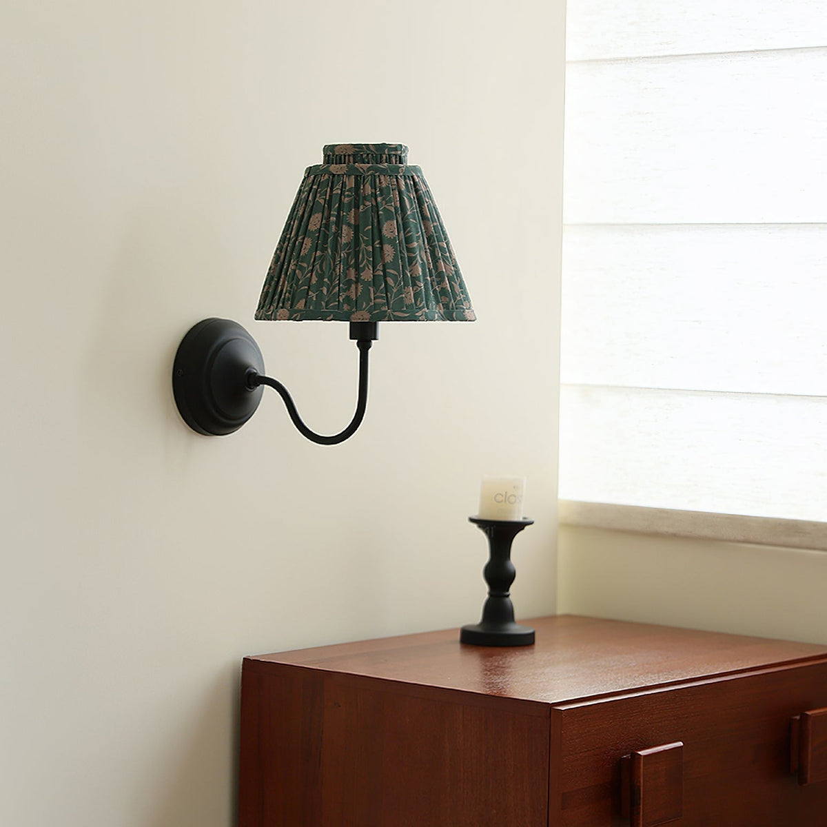 Ravion Swing Arm Wall Light