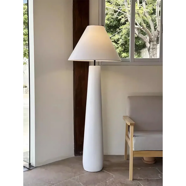 Fungo Bianco Floor Lamp | Resin | CLKP5888