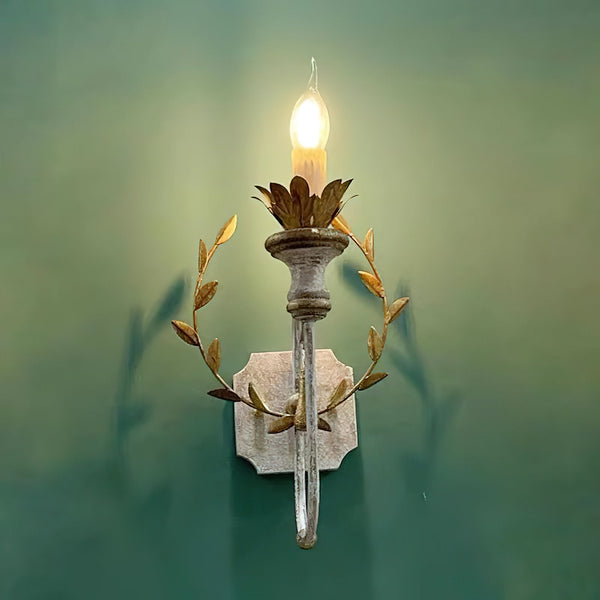 Charm Wooden Wall Lamp
