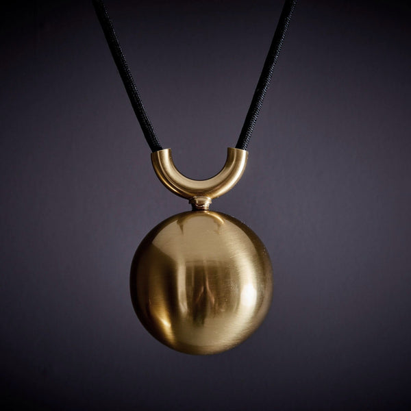 Omen Dome Balance Brass Pendant Lamp